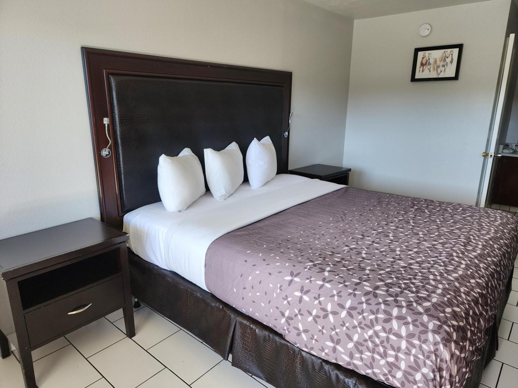 Pacific Inn Кресент-Сити Экстерьер фото